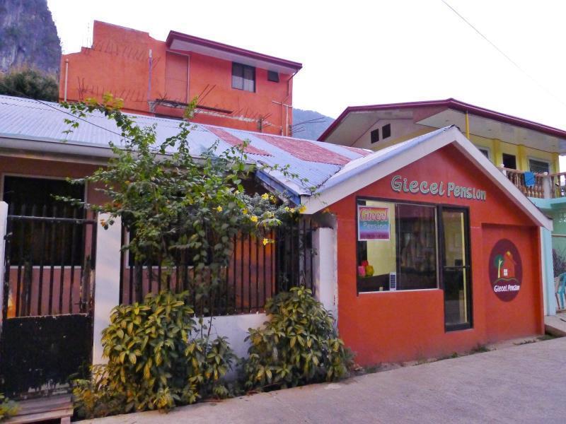 Giecel Pension El Nido Esterno foto